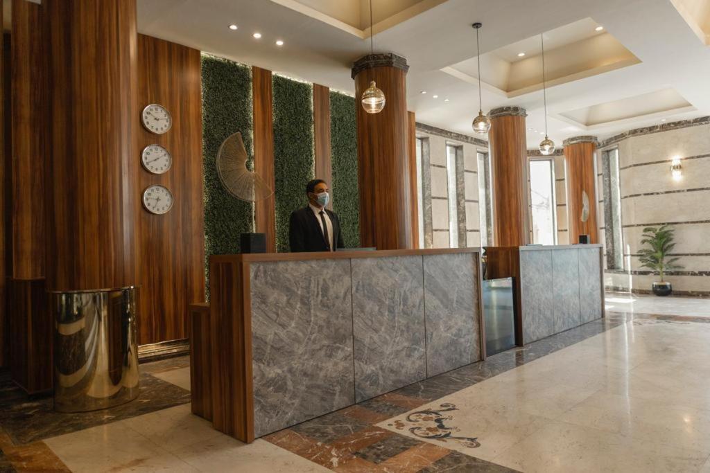 Ultra Loaloa Nile Maadi Hotel Kairó Kültér fotó