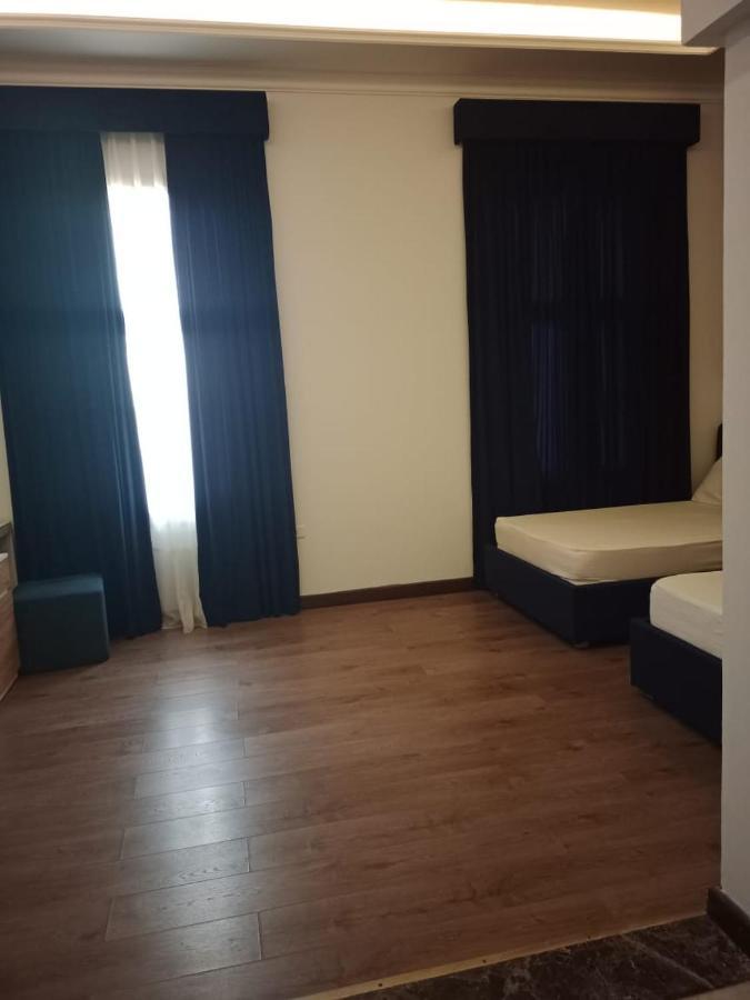 Ultra Loaloa Nile Maadi Hotel Kairó Kültér fotó