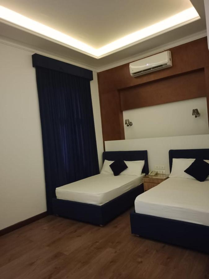Ultra Loaloa Nile Maadi Hotel Kairó Kültér fotó