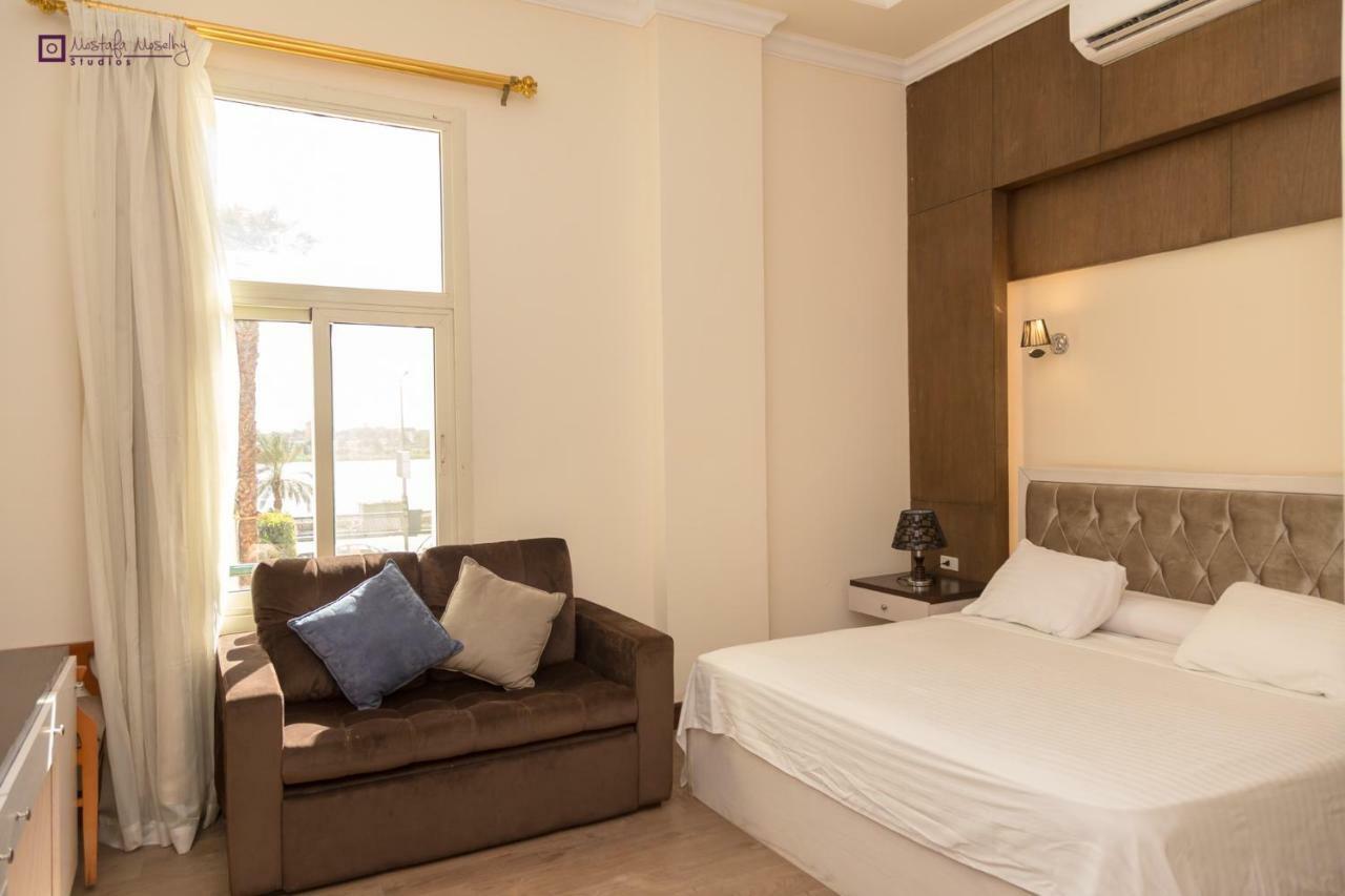 Ultra Loaloa Nile Maadi Hotel Kairó Kültér fotó